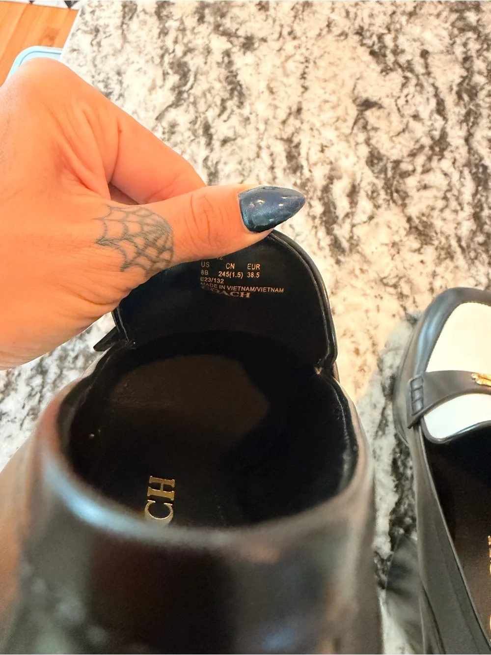 Coach Ilyse Black and White Leather Platform Loafers with Gold C Hardware 8.5